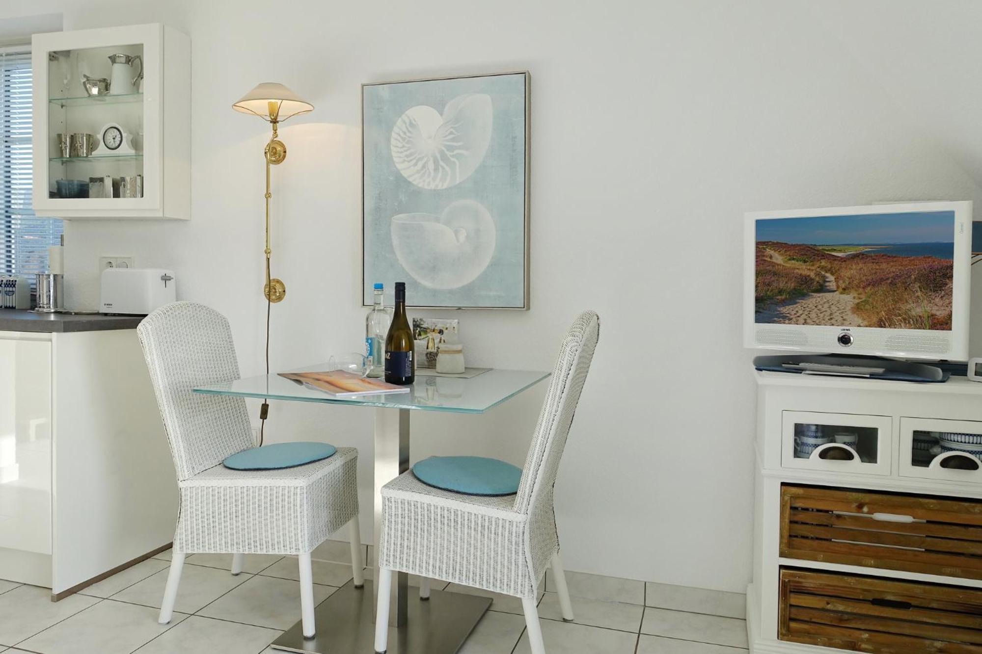 Am Kurpark App 4 Apartment Wenningstedt-Braderup Exterior photo